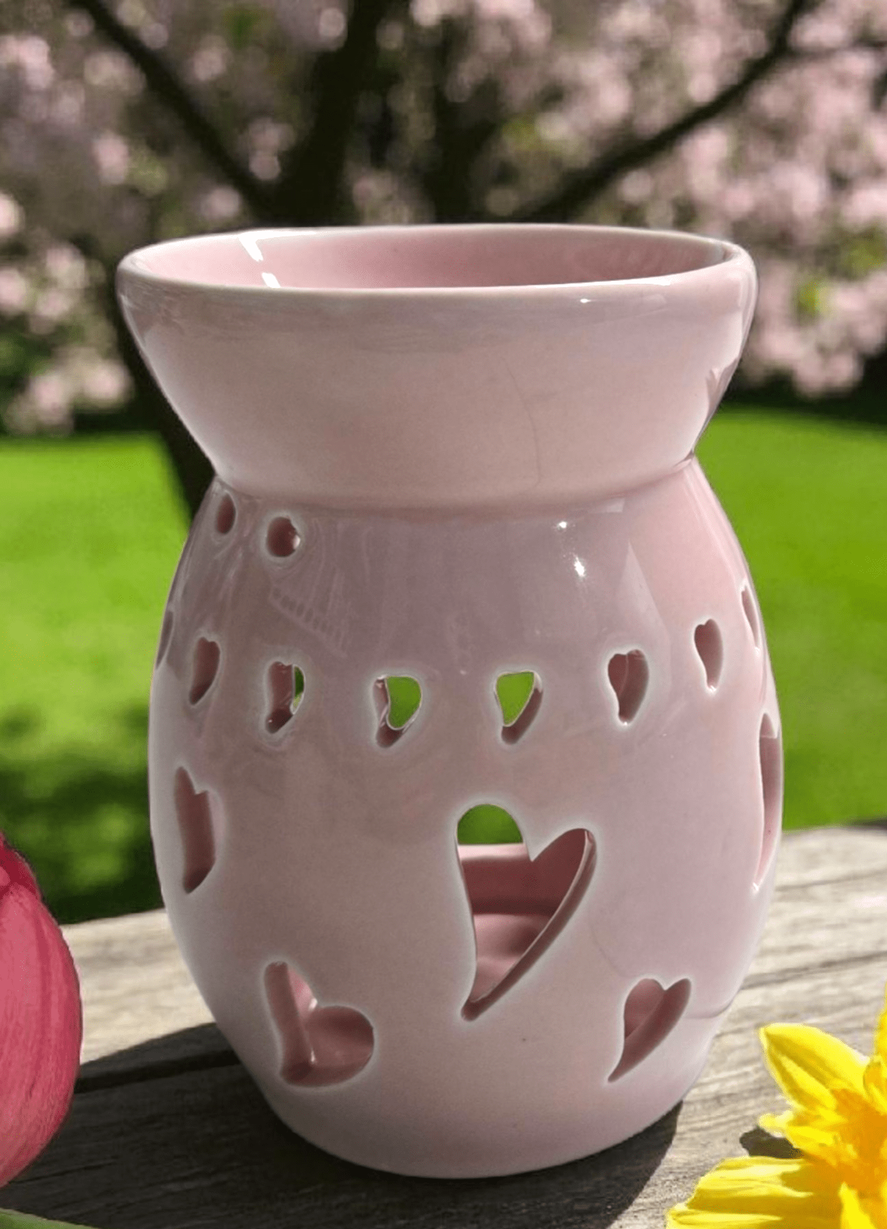 Tea Light Crafty Hearts Ceramic Wax Melter (Pink) - WaxettyTea Light Crafty Hearts Ceramic Wax Melter (Pink)Wax Warmer