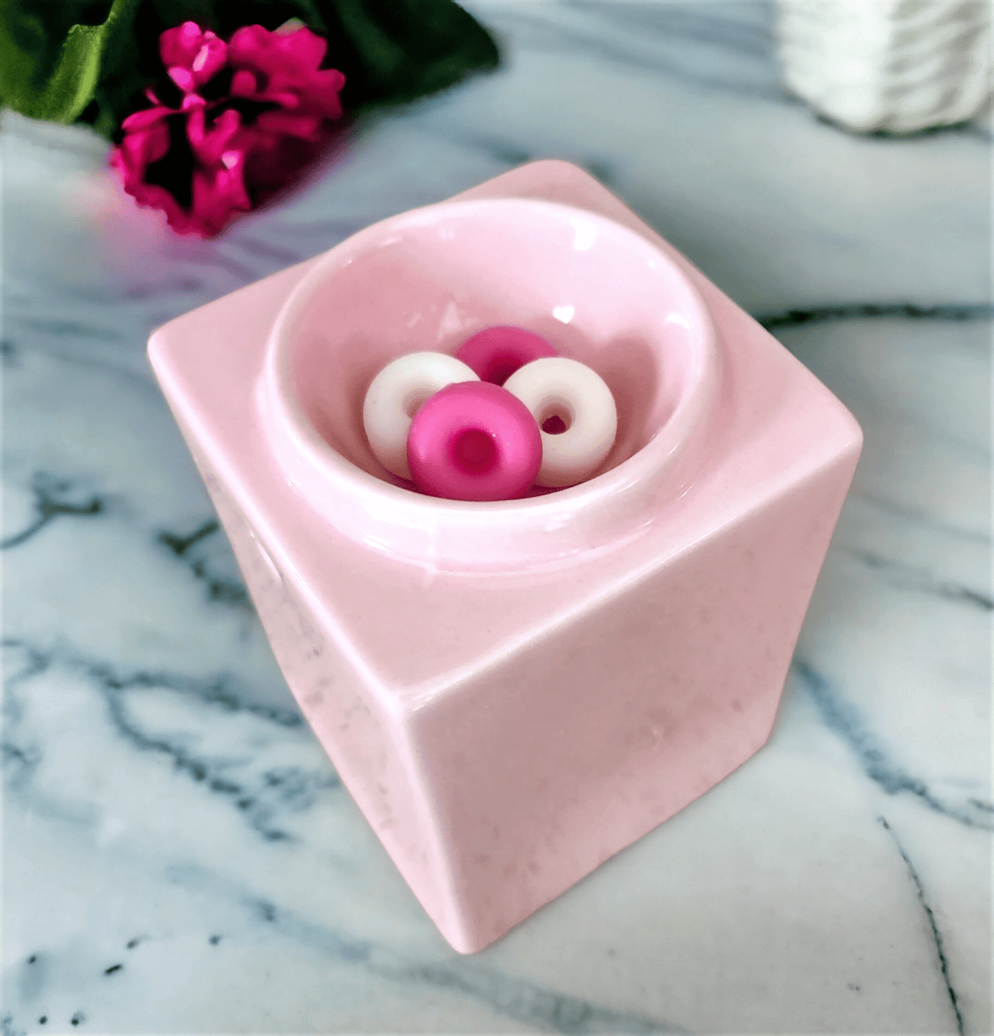 Square Ceramic Wax Melter - Pink - WaxettySquare Ceramic Wax Melter - PinkWax Warmer