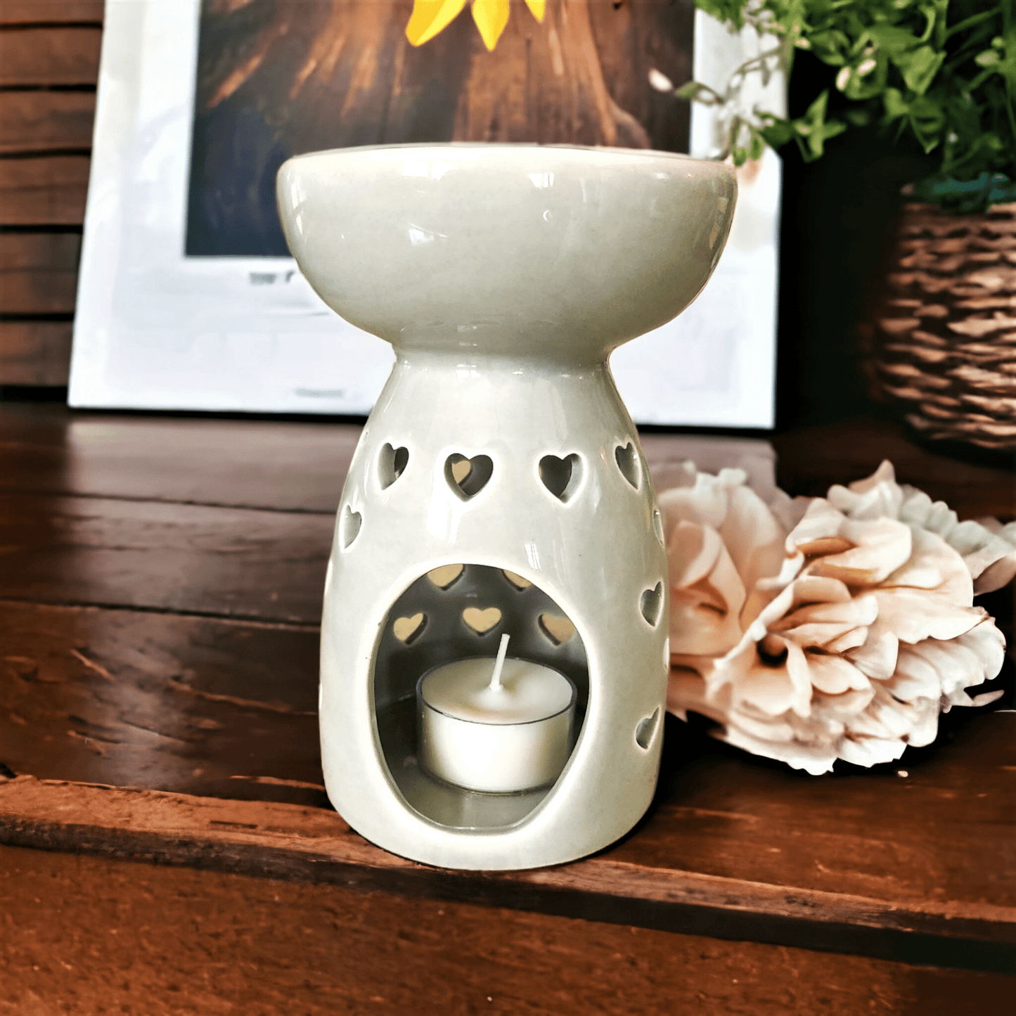 Tea Light Deep Dish Hearts Ceramic Wax Melter (Grey) - WaxettyTea Light Deep Dish Hearts Ceramic Wax Melter (Grey)Wax Warmer