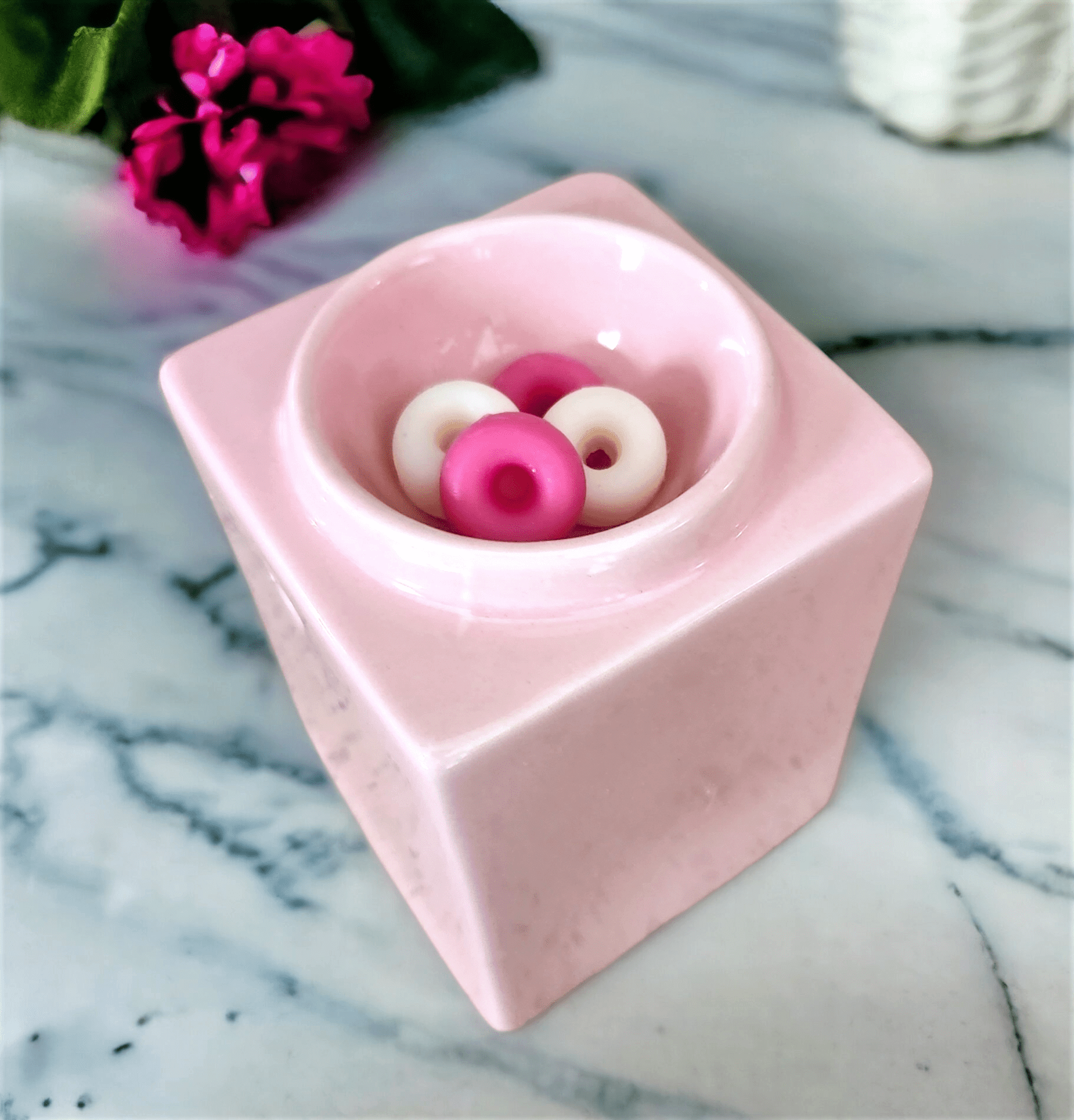 Square Ceramic Wax Melter - Pink - WaxettySquare Ceramic Wax Melter - PinkWax Warmer
