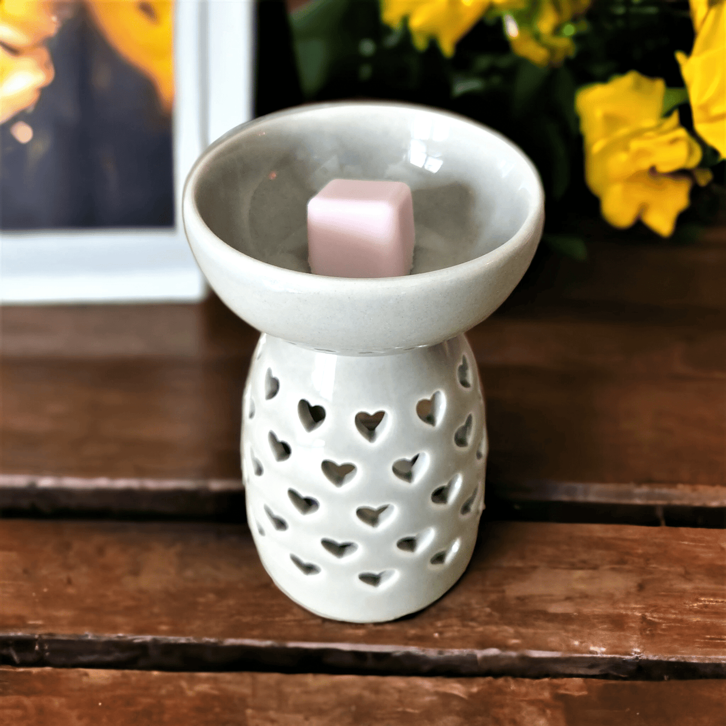 Tea Light Deep Dish Hearts Ceramic Wax Melter (Grey) - WaxettyTea Light Deep Dish Hearts Ceramic Wax Melter (Grey)Wax Warmer