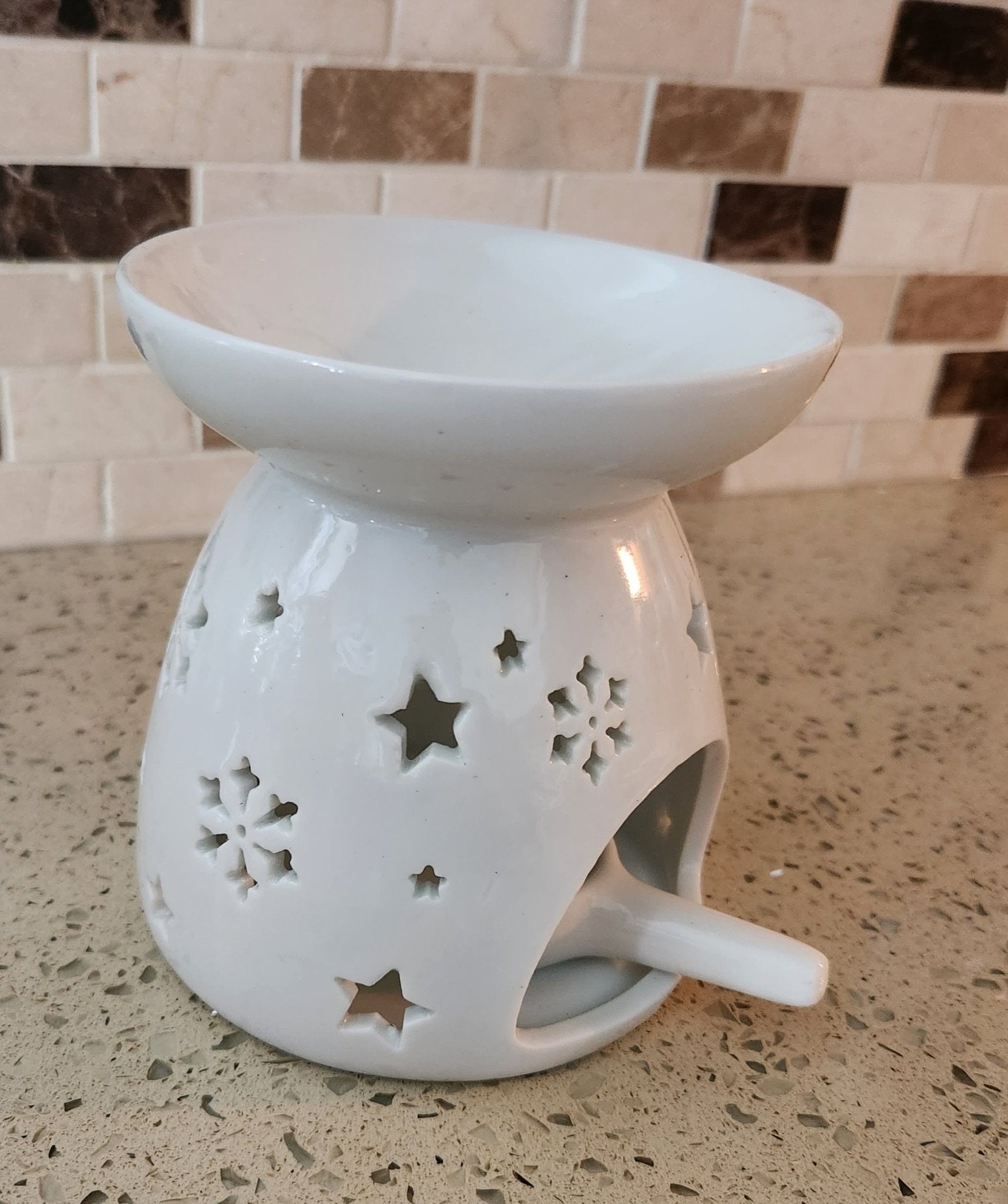 Tea Light Wax Warmer (Snow Flakes) - WaxettyTea Light Wax Warmer (Snow Flakes)Wax Warmer